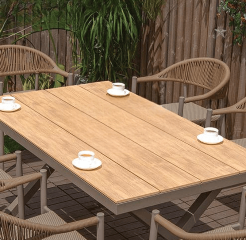 Celosia Wooden Outdoor Dining Set