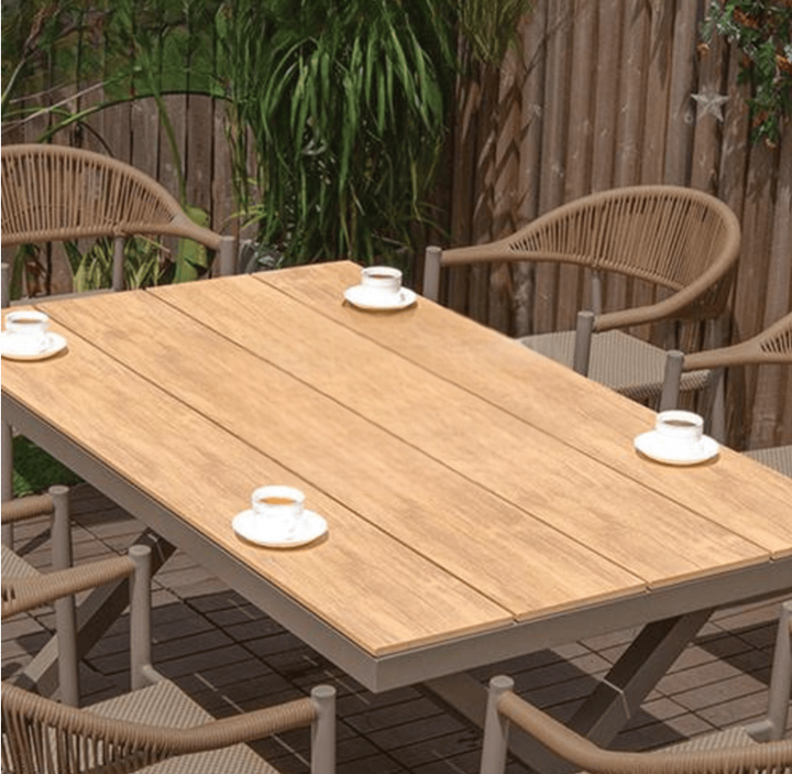 Celosia Wooden Outdoor Dining Set