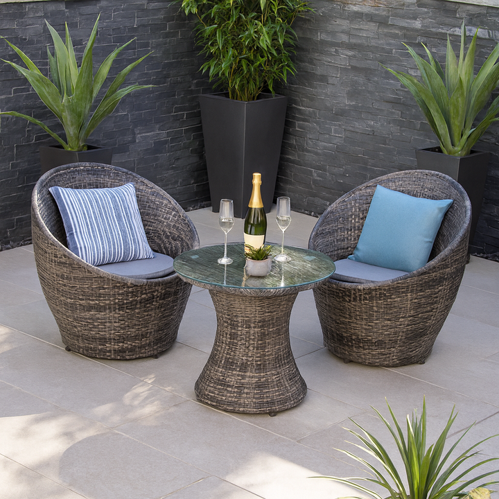 Amellia Garden Set