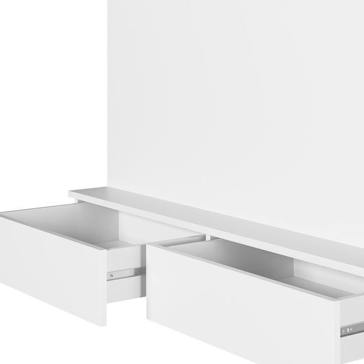 Closet with Wave Panel