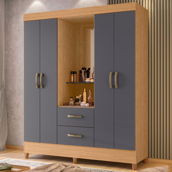 Mobi Capelinha Wardrobe